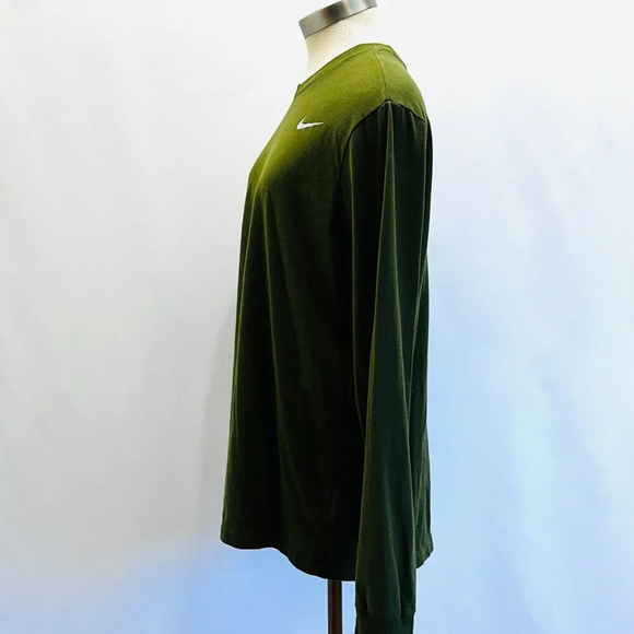 THE NIKE TEE Men Long Sleeve Pullover Dry -Fit Green Casual Shirt Size Medium - Picture 10 of 12